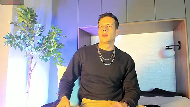 Dustin Sonne online show from November 2025 03:45:02 AM