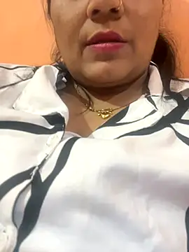Snapshot of hot_bhabhi69 chatting on October 2025 06:35:02 AM hot bhabhi69 online show from October 2025 06:35:02 AM