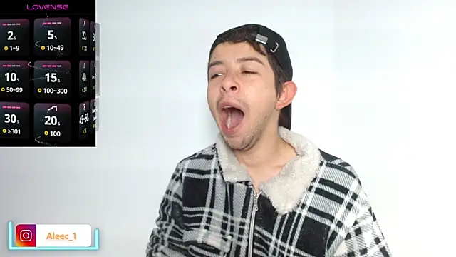 Aleecandrews online show from January 2026 08:21:02 PM