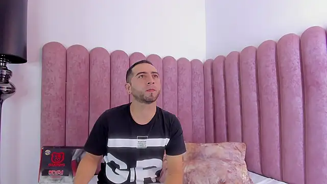 Lushian  online show from November 2025 02:39:02 PM