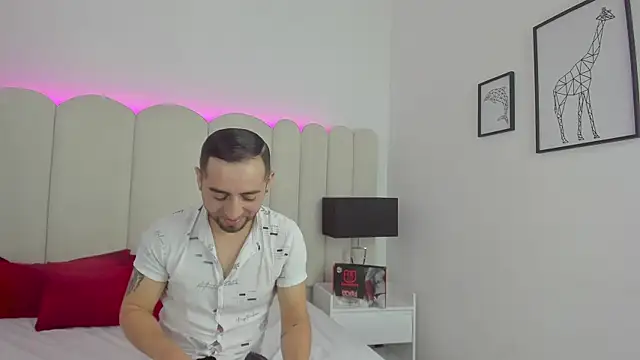 Lushian  online show from November 2025 03:24:02 PM