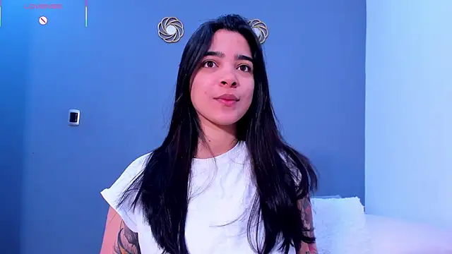 KamilaBetancourt online show from July 2026 12:44:01 PM