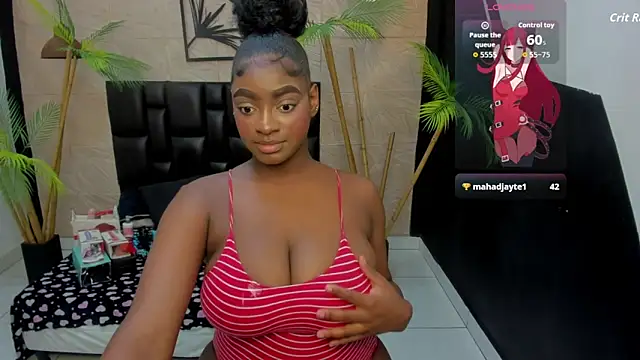 Snapshot of alana_bonny chatting on November 2025 01:12:02 PM alana bonny online show from November 2025 01:12:02 PM