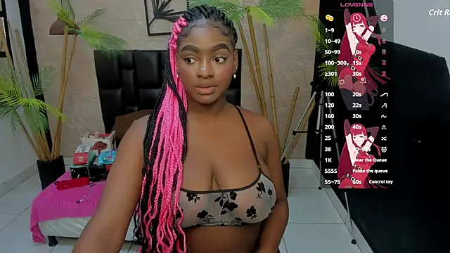 Snapshot of alana_bonny chatting on November 2025 12:45:02 PM alana bonny online show from November 2025 12:45:02 PM