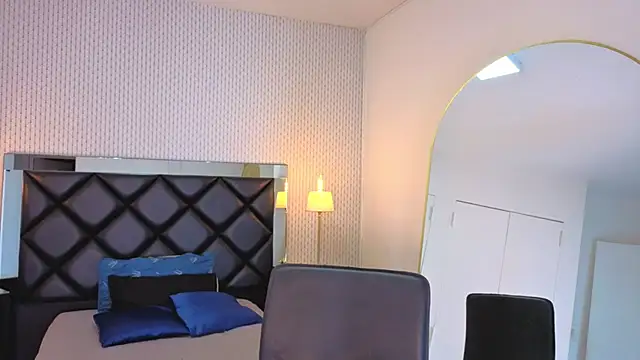 ryo light online show from October 2025 08:27:02 PM