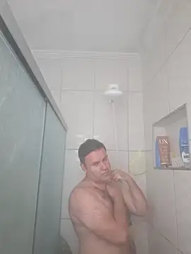 LeoMaduroSP online show from July 2026 02:45:01 PM