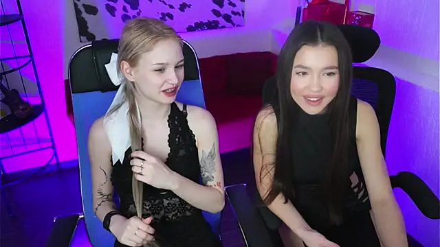 AvaDaviis online show from January 2026 10:41:01 AM