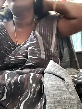 Snapshot of tamil_Nathi chatting on November 2025 01:26:02 AM tamil Nathi online show from November 2025 01:26:02 AM