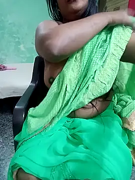 Snapshot of Anisha-Devi chatting on April 2026 06:29:02 AM Anisha-Devi online show from April 2026 06:29:02 AM