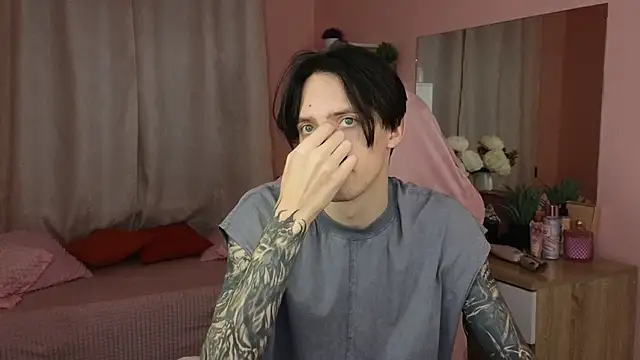 Martin Jin online show from November 2025 12:05:02 PM