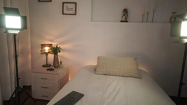 Snapshot of ximena_cortez_03 chatting on June 2026 11:03:01 PM ximena cortez 03 online show from June 2026 11:03:01 PM