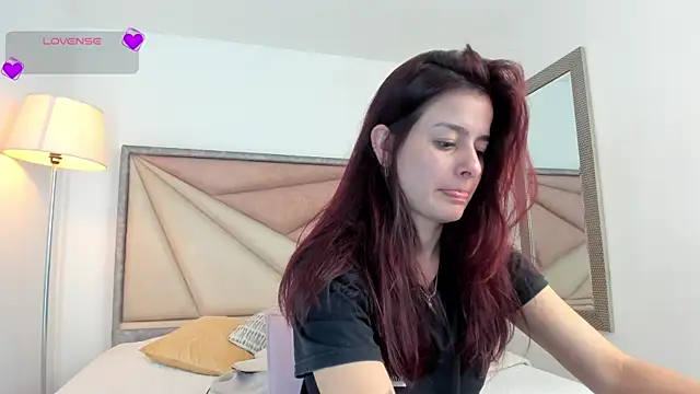 valerieMattson online show from October 2025 06:50:02 PM