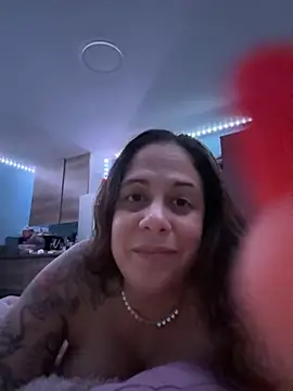 PrettyKittyMia online show from December 2025 04:09:01 AM