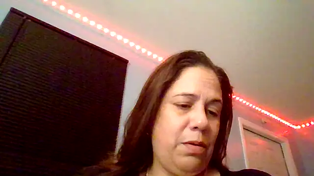 PrettyKittyMia online show from January 2026 05:21:01 AM