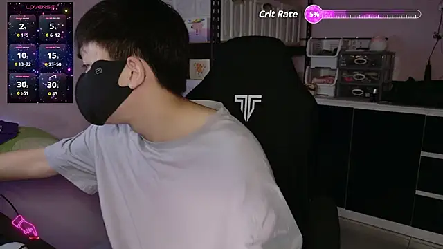 doggyman523 online show from December 2025 02:55:01 PM