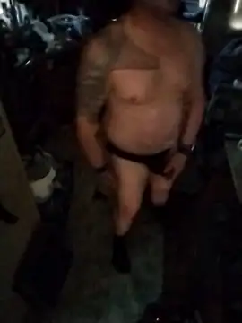 Snapshot of JoeyUhOh chatting on January 2026 05:48:02 PM JoeyUhOh online show from January 2026 05:48:02 PM