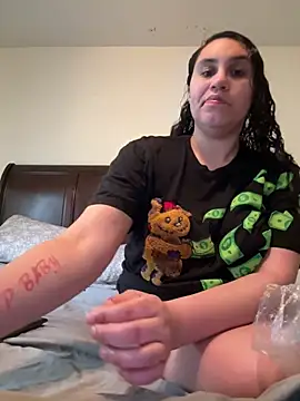 Snapshot of carlithefreak chatting on February 2026 06:36:01 PM carlithefreak online show from February 2026 06:36:01 PM