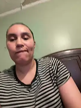 Snapshot of carlithefreak chatting on July 2026 11:29:01 PM carlithefreak online show from July 2026 11:29:01 PM