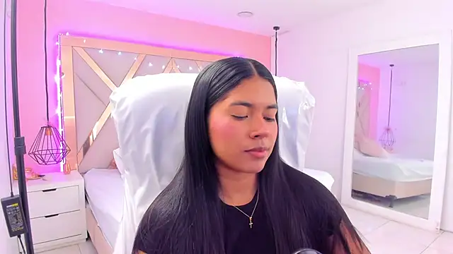 samantaa shy online show from March 2026 02:30:02 AM