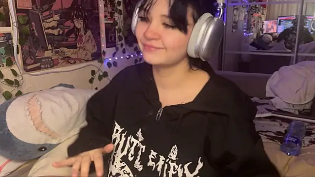 Snapshot of nikoli_naw chatting on October 2025 10:00:02 PM nikoli naw online show from October 2025 10:00:02 PM