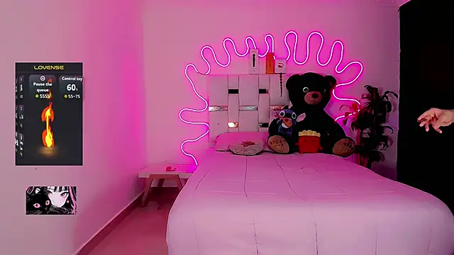 Abbygilx online show from November 2025 12:35:01 AM