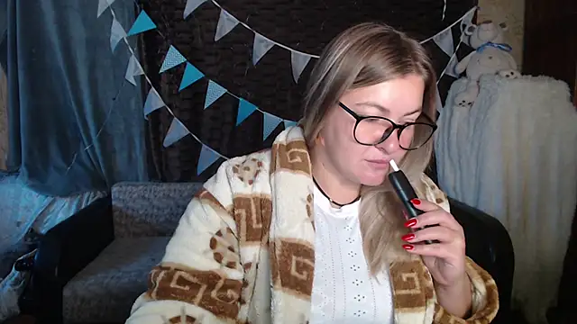 NikaSkylink online show from October 2025 03:36:02 AM