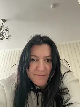 Liza Will online show from May 2026 09:48:01 AM