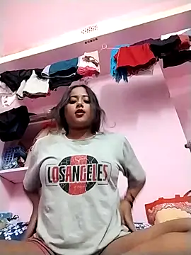 Snapshot of Fun__with__Prity chatting on September 2025 05:45:02 PM Fun  with  Prity online show from September 2025 05:45:02 PM