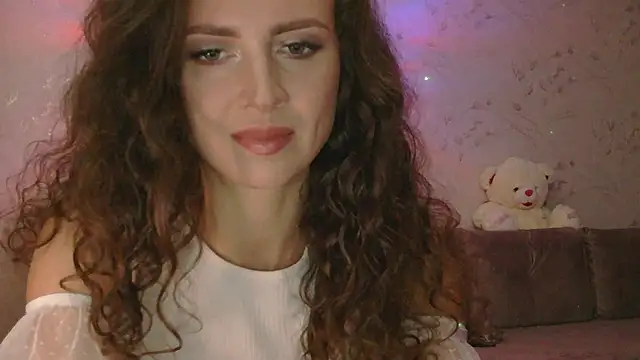 Amber Carrol online show from November 2025 02:52:02 PM