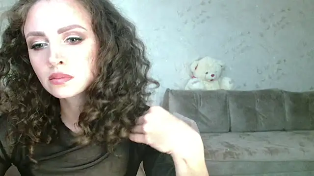 Amber Carrol online show from May 2026 05:30:01 PM
