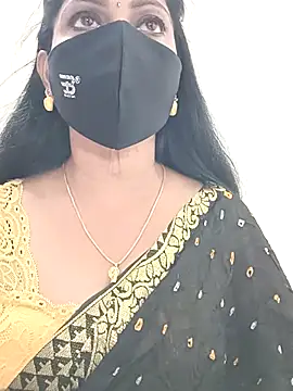 Snapshot of shivani27 chatting on December 2025 06:05:02 PM shivani27 online show from December 2025 06:05:02 PM