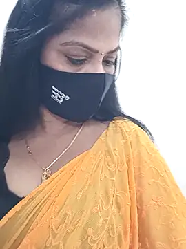 Snapshot of shivani27 chatting on January 2026 05:27:02 PM shivani27 online show from January 2026 05:27:02 PM