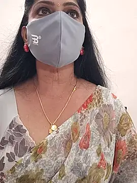 Snapshot of shivani27 chatting on January 2026 01:14:01 PM shivani27 online show from January 2026 01:14:01 PM