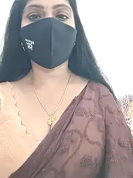 Snapshot of shivani27 chatting on February 2026 04:49:02 PM shivani27 online show from February 2026 04:49:02 PM