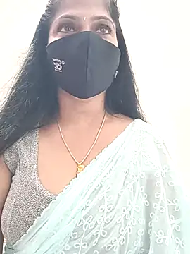 Snapshot of shivani27 chatting on February 2026 09:10:02 AM shivani27 online show from February 2026 09:10:02 AM