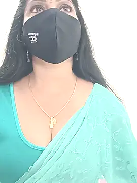 Snapshot of shivani27 chatting on February 2026 06:05:01 PM shivani27 online show from February 2026 06:05:01 PM