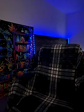 Snapshot of MamaSpicy chatting on November 2025 06:07:02 PM MamaSpicy online show from November 2025 06:07:02 PM