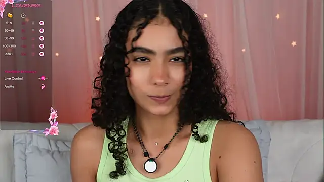 Victoria Curly online show from October 2025 02:00:01 AM