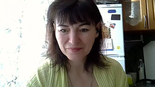 Krystal 82 online show from February 2026 08:02:01 AM