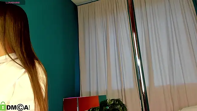 Lillie Miller online show from February 2026 03:06:01 AM