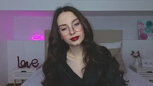 Real cutie1 online show from February 2026 01:52:02 PM