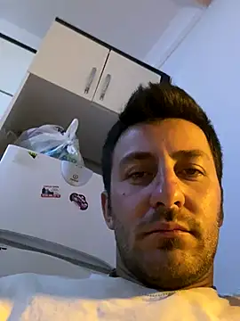 Snapshot of emredenizz07 chatting on October 2025 05:10:02 PM emredenizz07 online show from October 2025 05:10:02 PM