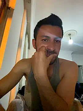 Snapshot of emredenizz07 chatting on November 2025 07:15:02 PM emredenizz07 online show from November 2025 07:15:02 PM