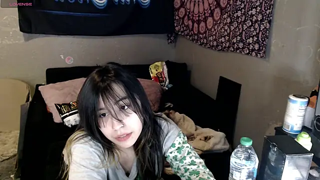 London Ray online show from November 2025 09:11:01 AM