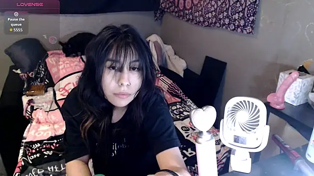 London Ray online show from February 2026 07:56:01 AM