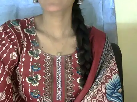 zara Khan0 online show from September 2025 04:48:02 AM