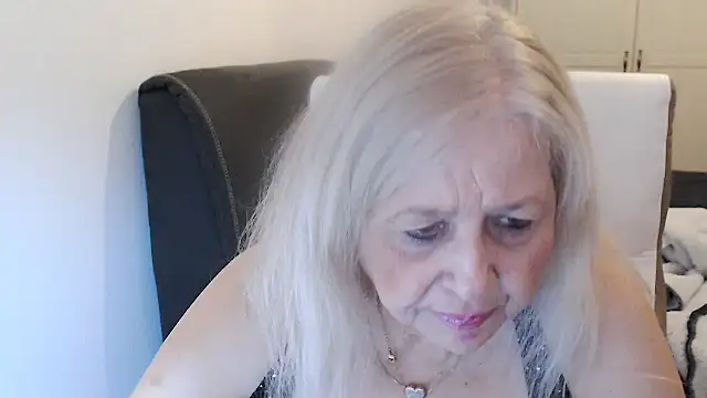 Snapshot of SusiLifeXXX chatting on February 2026 01:25:02 AM SusiLifeXXX online show from February 2026 01:25:02 AM