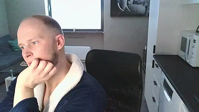 Snapshot of Dartanjanas13 chatting on October 2025 11:09:02 AM Dartanjanas13 online show from October 2025 11:09:02 AM