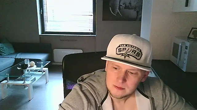 Snapshot of Dartanjanas13 chatting on October 2025 09:17:04 AM Dartanjanas13 online show from October 2025 09:17:04 AM