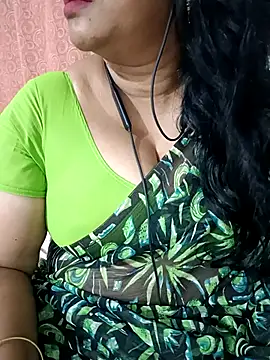 Swetyhoney online show from September 2025 05:17:01 PM